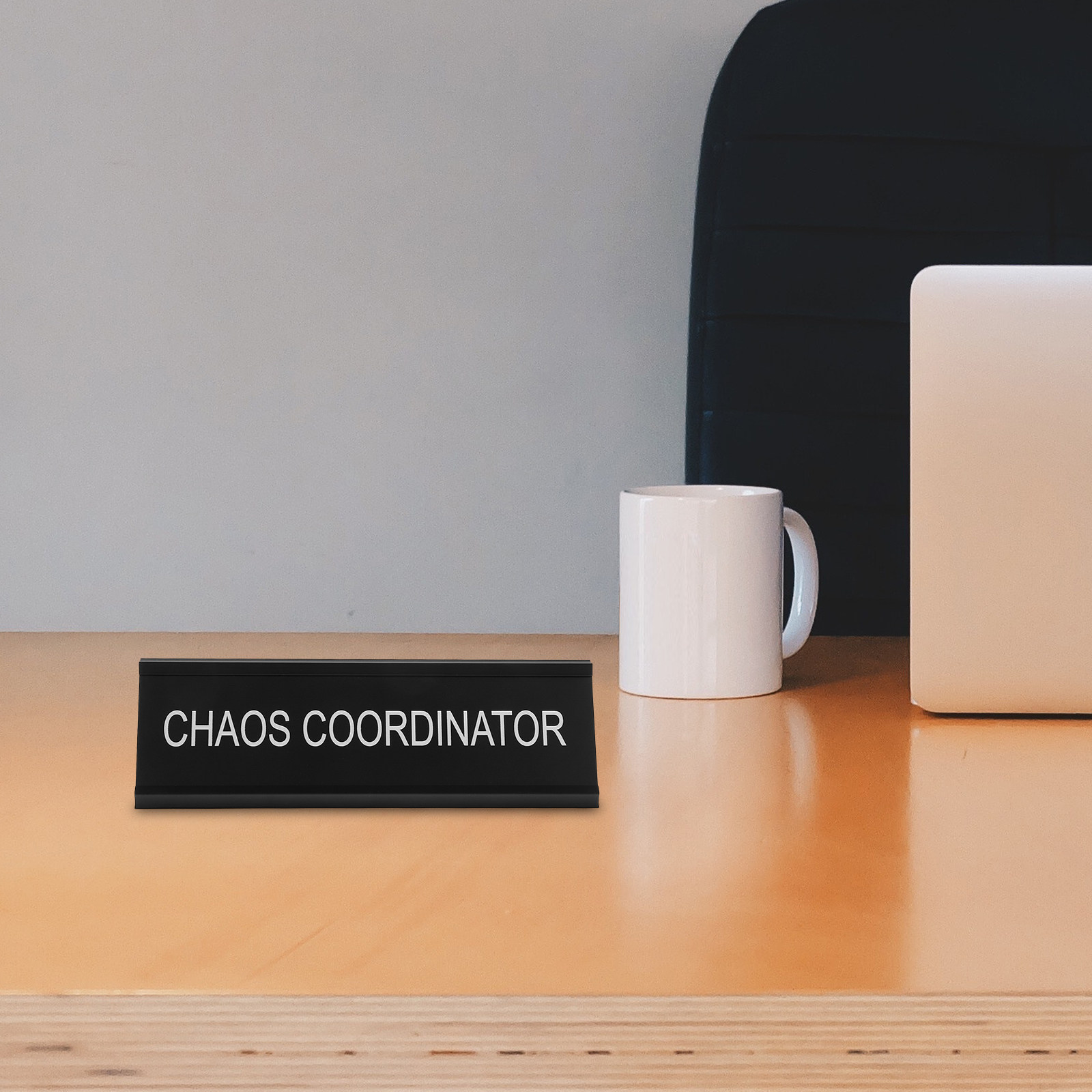 Desk Name Plate - Placa de Mesa em L de